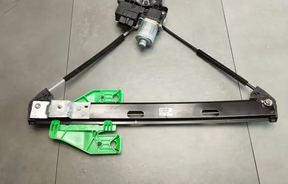 Cupra Formentor Rear window lifting mechanism without motor 5FA839462 SE38002S