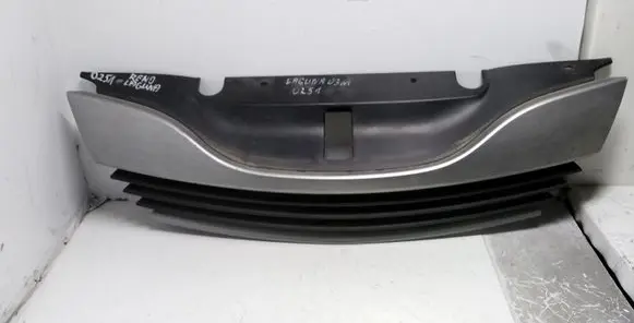 Renault Laguna II Front grill 8200012581
