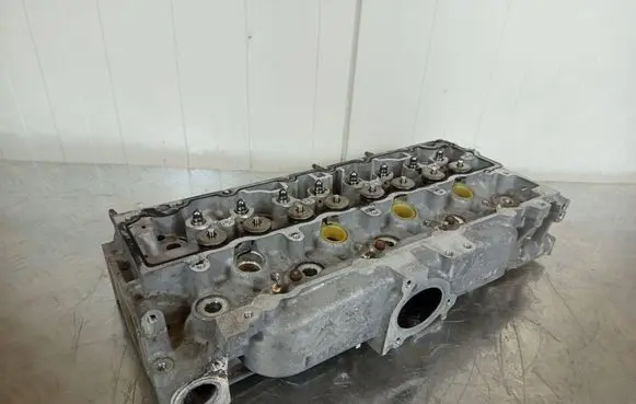 Ford Focus Engine head 9684487210