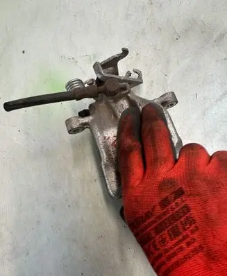 Volvo S40, V40 Rear brake caliper 