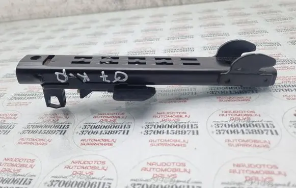Audi Q7 4L Seat belt adjustment rail 8E0857833F