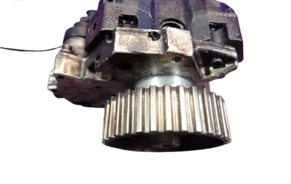 Mazda 3 I Fuel injection high pressure pump 