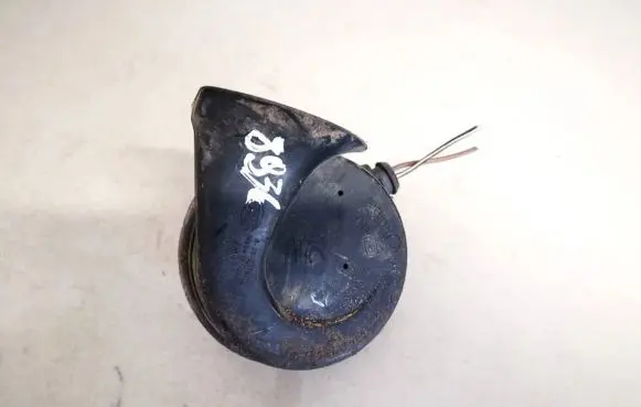 Volkswagen PASSAT B6 Horn signal e1000209