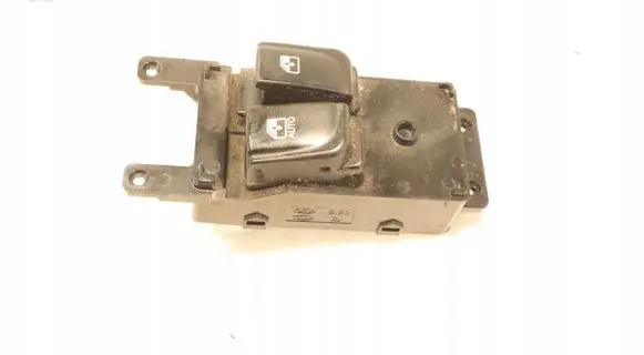 Hyundai i20 (PB PBT) Electric window control switch