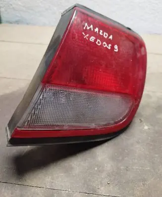 Mazda Xedos 9 Tailgate rear/tail lights 22661693