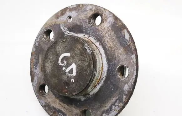 Audi A4 S4 B8 8K Rear wheel hub 8K0501249 8K0501611A
