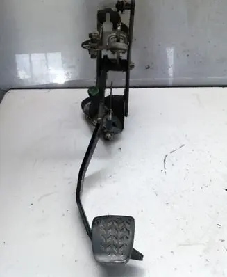 Clutch pedal