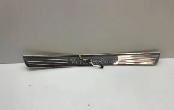 Mercedes-Benz S W222 Front sill trim cover A2226805435 A2226809135