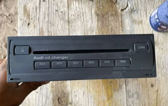 CD/DVD changer