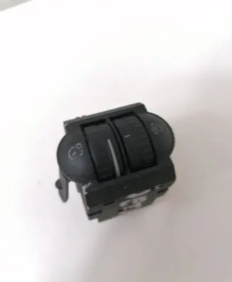 Volkswagen PASSAT B6 Headlight level height control switch 1K0941333