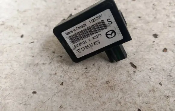 Mazda CX-7 Airbag deployment crash/impact sensor GP9A57KC0 11212007 63558335