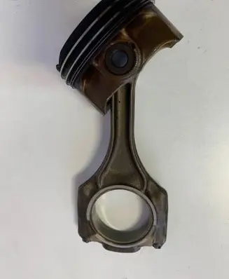BMW X5 E70 Piston with connecting rod 7843237