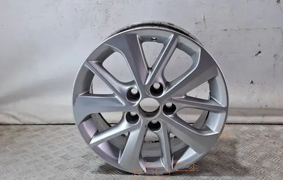 R16 alloy rim