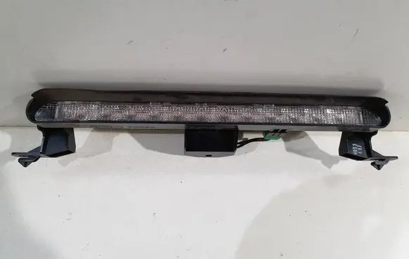 Volvo V70 Third/center stoplight 30678549