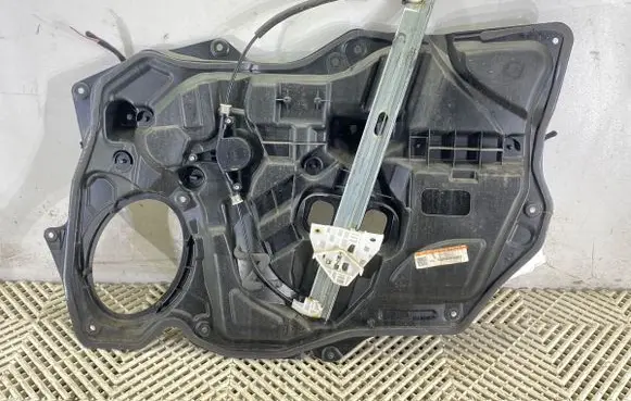 Mazda 3 II Front door window regulator with motor 