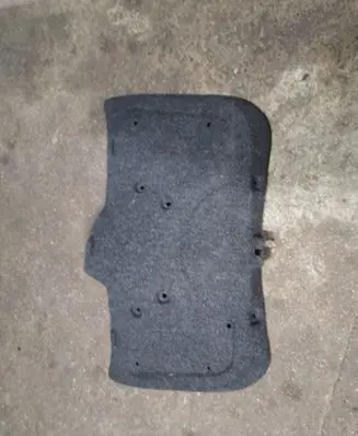 Nissan Leaf I (ZE0) Tailgate/boot cover trim set 