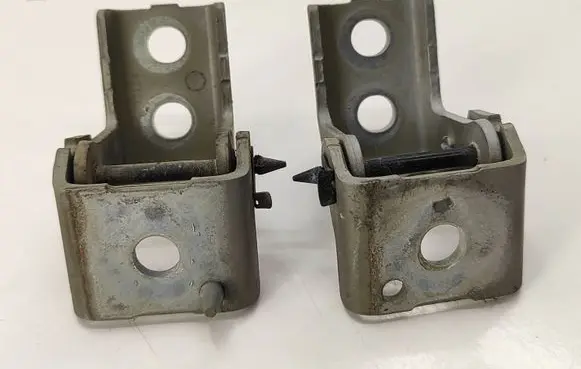 Peugeot 308 Front door hinge set 