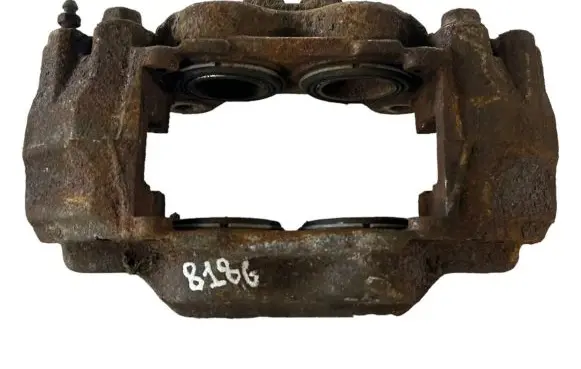 Toyota Land Cruiser (J120) Front brake caliper