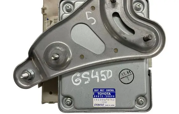 Lexus GS 300 350 430 450H Seat belt warning relay 8981530090 1423000152 8267030230