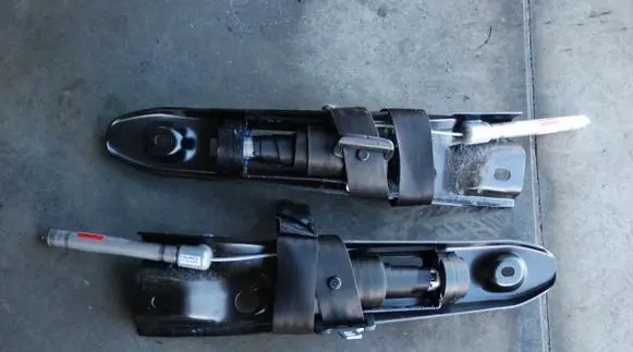 Volvo XC90 Front seatbelt 185KM