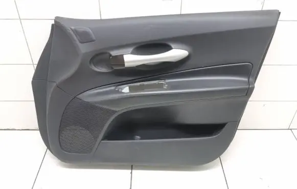 Toyota Auris 150 Front door card panel trim 6762802070