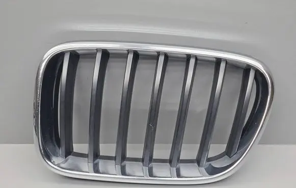 BMW X3 F25 Front grill 7237421 7210725 51117237421