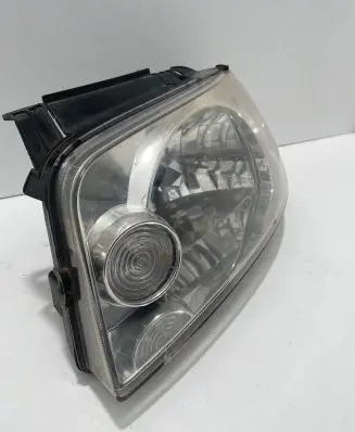 Hyundai Matrix Headlight/headlamp 92101170 7558 7559