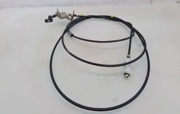 Toyota Corolla Verso E121 Fuel cap flap release cable 