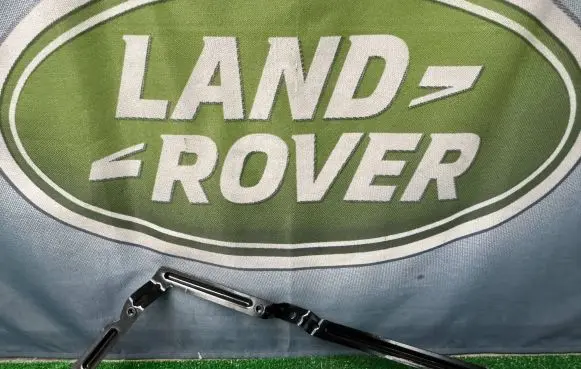 Land Rover Defender Other under body part LR133436 2054611