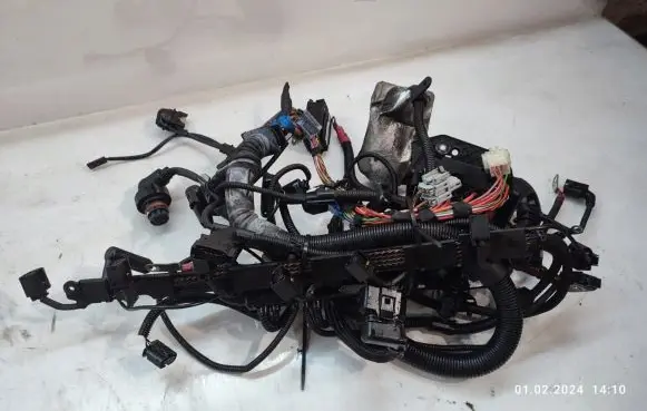 BMW X5 E70 Engine installation wiring loom