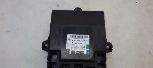 Mercedes-Benz B W245 Door control unit/module A1698208626