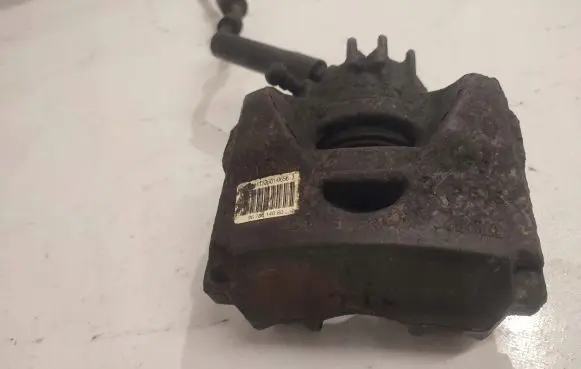 Citroen Berlingo Front brake caliper 9670614080