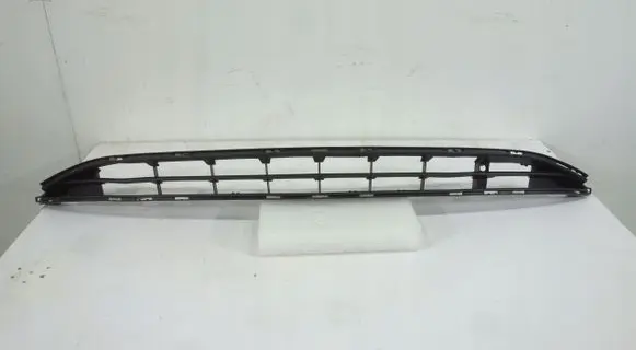 Opel Corsa E Front bumper lower grill CORSAE13432002