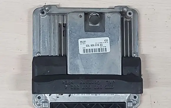 Audi Q5 SQ5 Engine control unit/module 03L906019AS 8K0907352A
