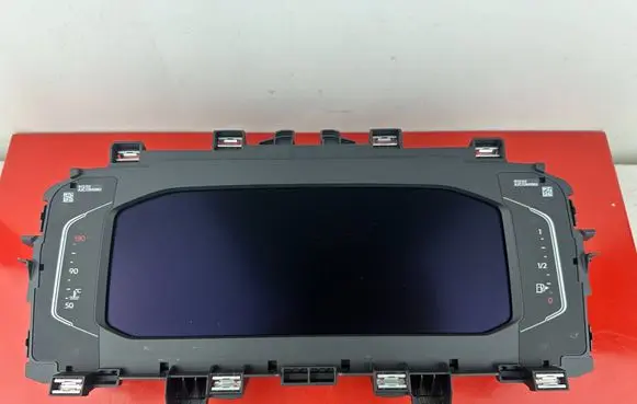 Volkswagen PASSAT B8 Speedometer (instrument cluster) 3G0920320D