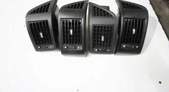 Dash center air vent grill