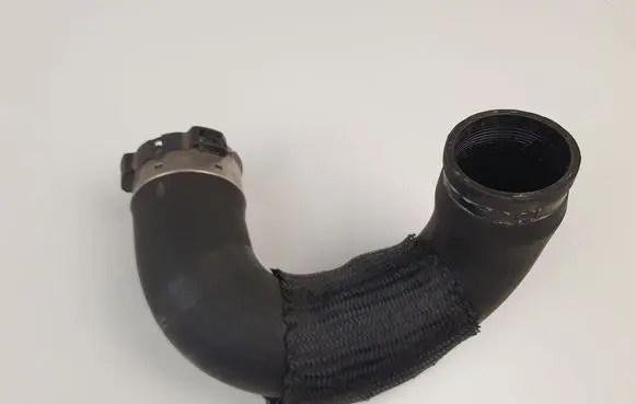Alfa Romeo Giulietta Intercooler hose/pipe