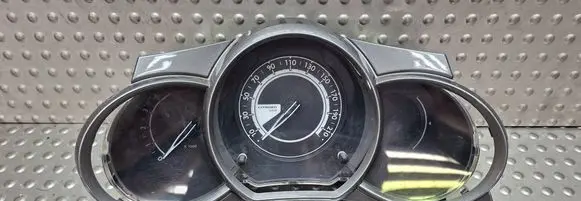 Citroen C3 Speedometer (instrument cluster) S25053892 98041181XT