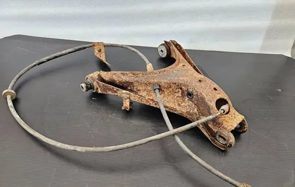 Volkswagen PASSAT B5.5 Rear upper control arm/wishbone 4B0505311