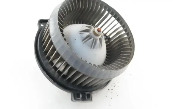 Suzuki Liana Heater fan/blower