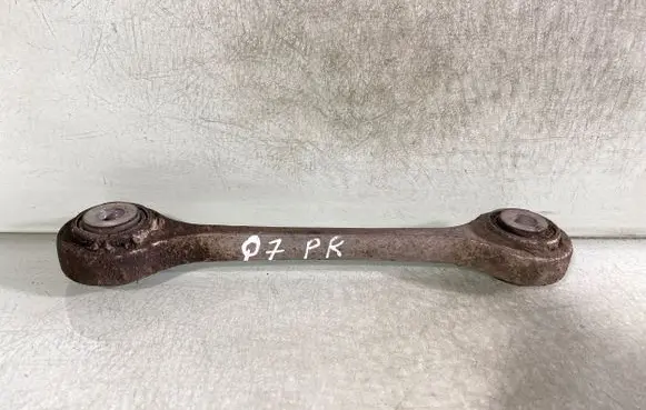 Audi Q7 4L Front control arm