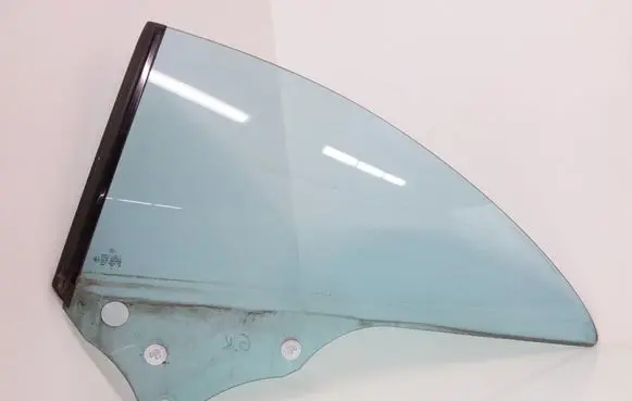 Mercedes-Benz CLK A209 C209 Rear side window