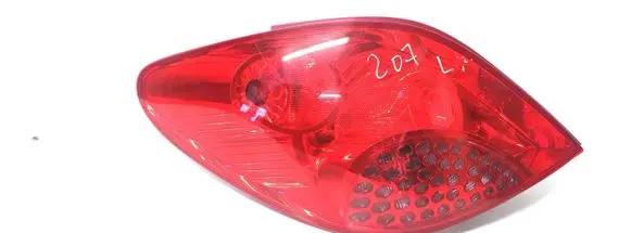Peugeot 207 Rear/tail lights