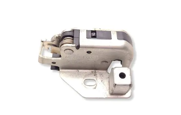 Volkswagen Crafter Rear door lock A9067401135 A070016