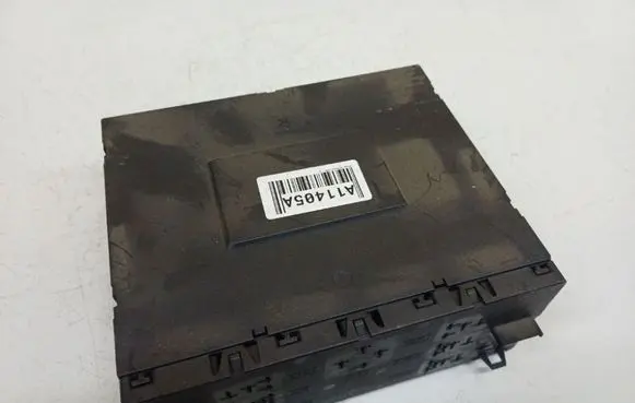 Skoda Octavia Mk2 (1Z) Comfort/convenience module 3C0937049AJ