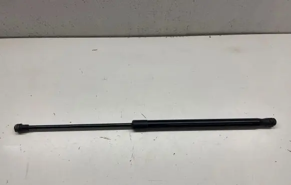 Audi A3 S3 8L Tailgate/trunk strut/damper 8d9827552h