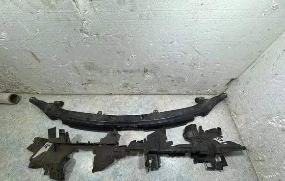 Opel Astra K Top upper radiator support slam panel 39007137 52075 332155568