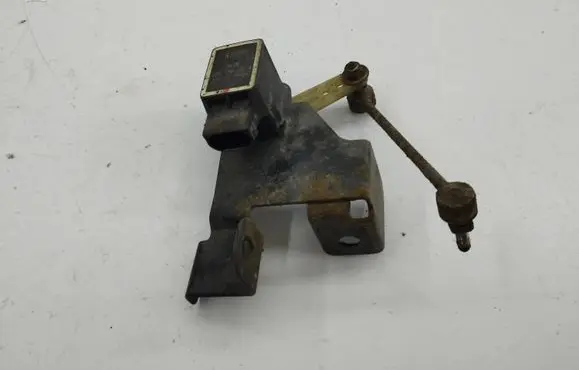 Headlight level adjustment motor