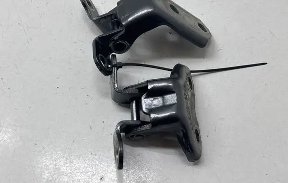 Toyota Highlander XU70 Rear door hinge set 