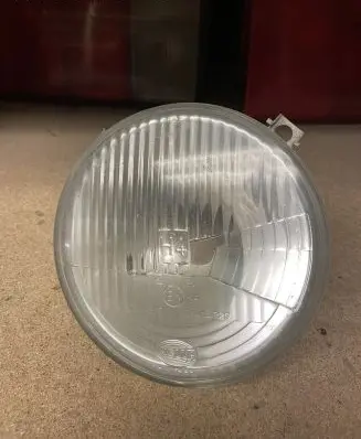 Volkswagen Polo II 86C 2F Headlight/headlamp 201116943